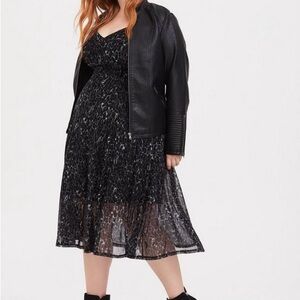 Torrid Dark Grey Leopard Mesh Midi Dress NWT